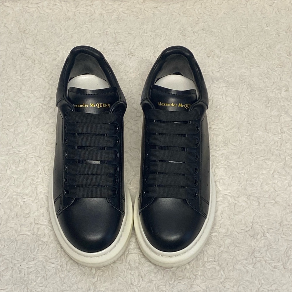 ALEXANDER MCQUEEN BLACK LEATHER OVERSIZED SNEAKERS WOMENS SIZE 6 (36) - Picture 5 of 12